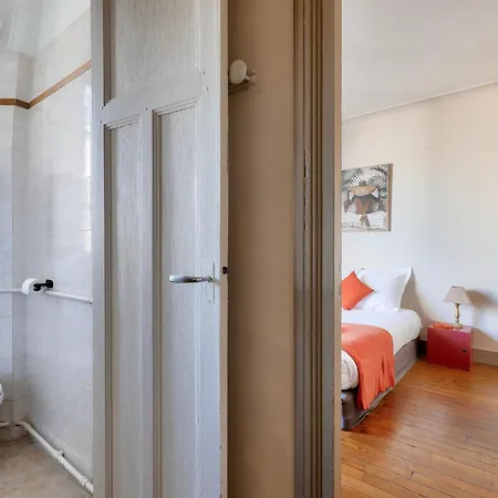 Quiet & Bright Studio-prime Loc-pantheon 05 *